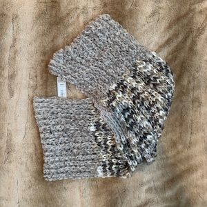 Chunky knit Neutral gray infinity scarf